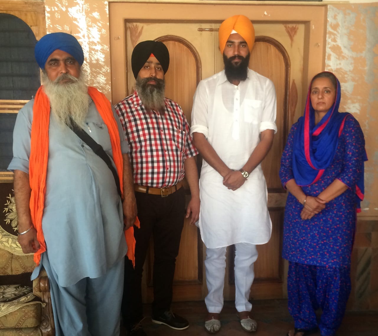 BREAKING: Shaheed Pheruman Family Pledges Support to Bapu Surat Singh ...