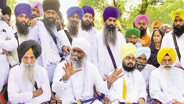 Police Continue Detention of Dhadrianwale, Panthpreet Singh and Baba ...